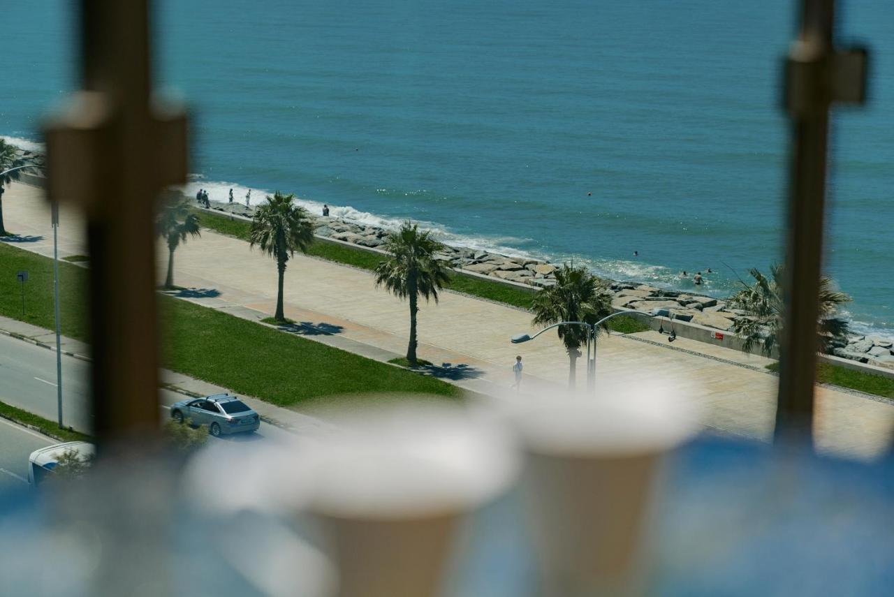 G-Point New Beach Μπατούμι Εξωτερικό φωτογραφία